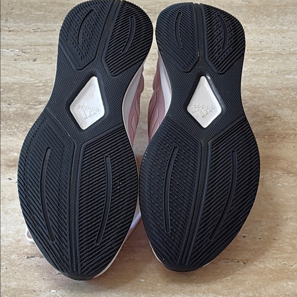 Adidas Pink and Black Athletic Shoes with Breathable Mesh-Excellent Condition - Picture 7 of 9